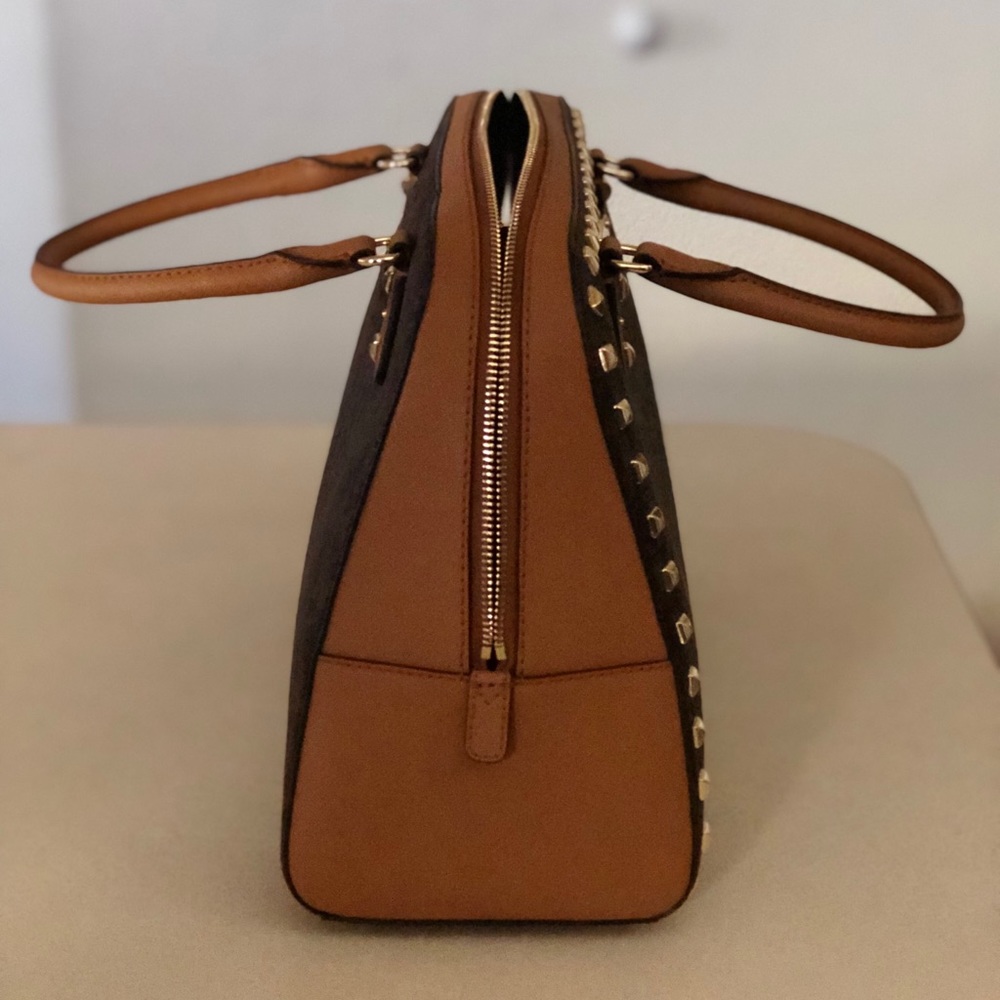 Michael Kors original Satchel Brand New with strap - Picture 3 of 7